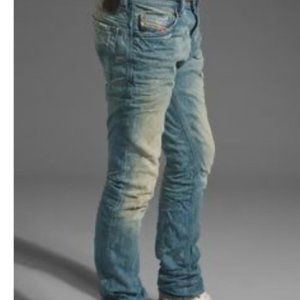 Diesel distressed  men's 33 waist, 32 length